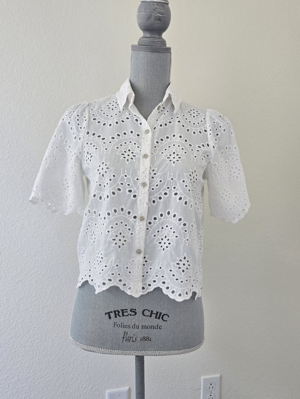 ONLY White Short Sleeve Broderie Anglais Shirt Blouse Size XS Relaxed Fit Cotton